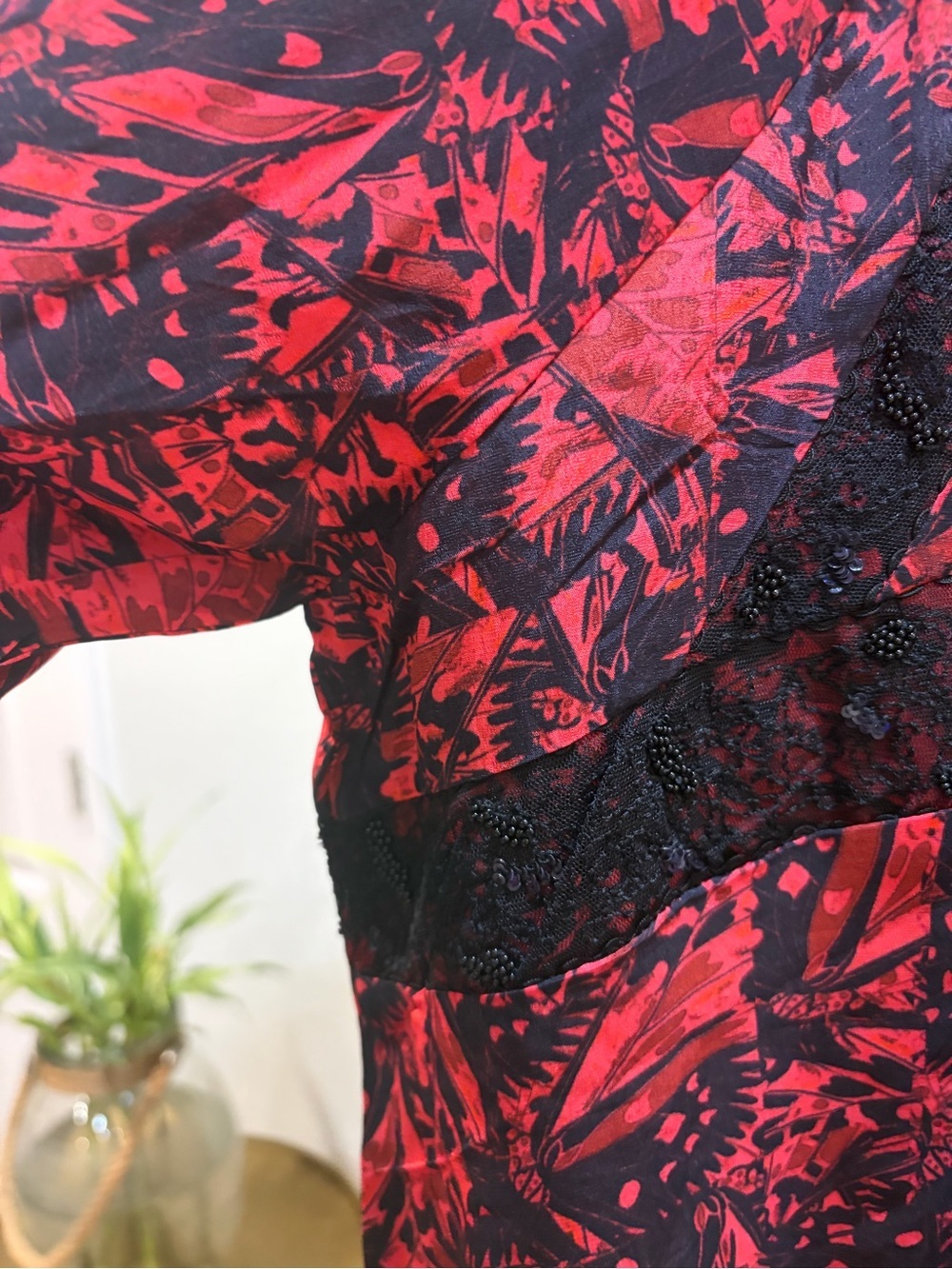anthropologie bhanuni by jyoti Red And Black Blouse Size L Red Regal Lace - Picture 6 of 9